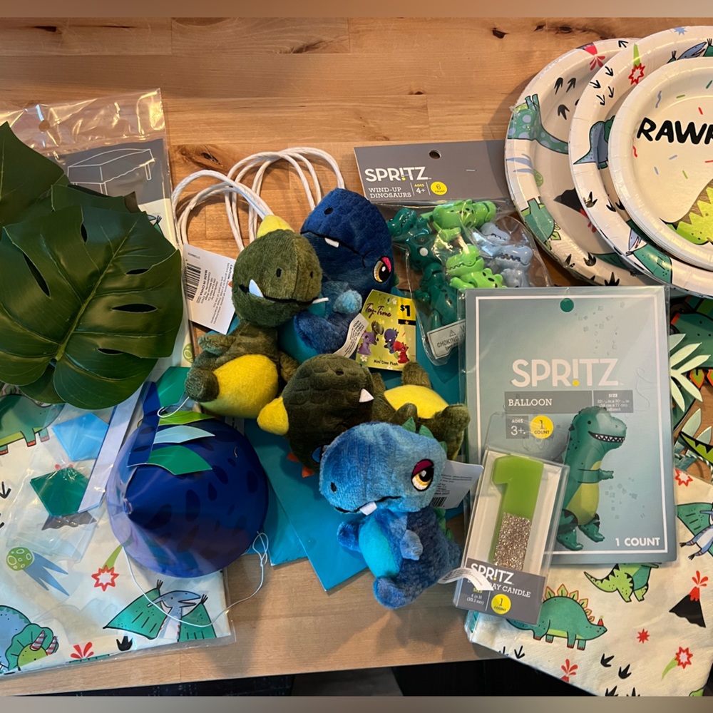 Spr!tz Target Dinosaur Party Bundle